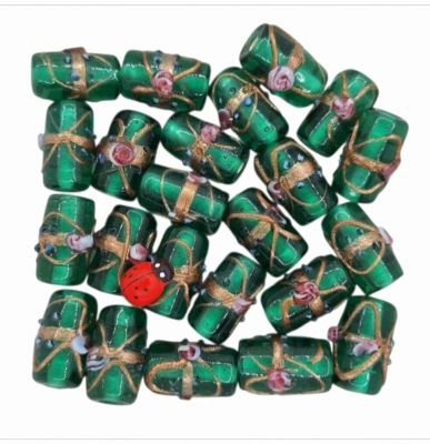 20 Perles indiennes tube vert emeraude 20mm