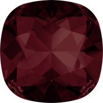 Cabochon Carré 4470 Burgundy 12mm x1