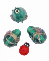 Perle indienne poire - goutte vert emeraude 20mm x1