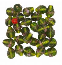 Perle indienne poire - goutte vert olivine 20mm x1