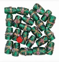 Perle indienne rectangle vert emeraude 20mm x1